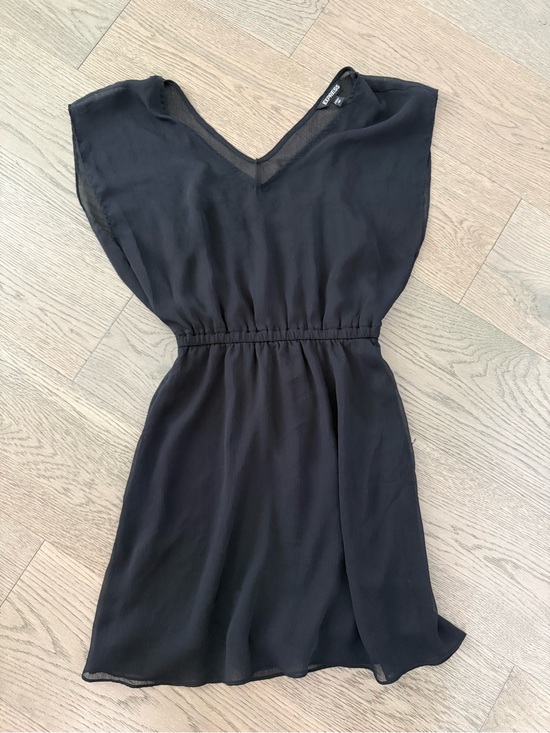 Express Dresses & Skirts - Express Black V-Neck Mini Dress